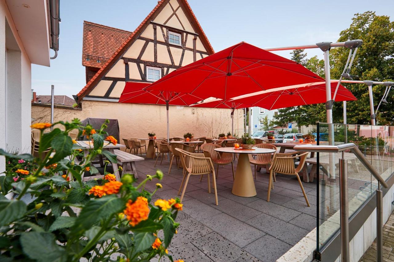 Hotel Goll Pforzheim-Niefern Экстерьер фото