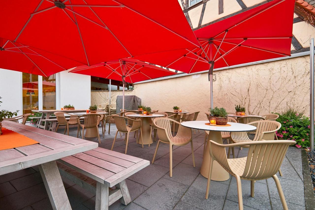 Hotel Goll Pforzheim-Niefern Экстерьер фото