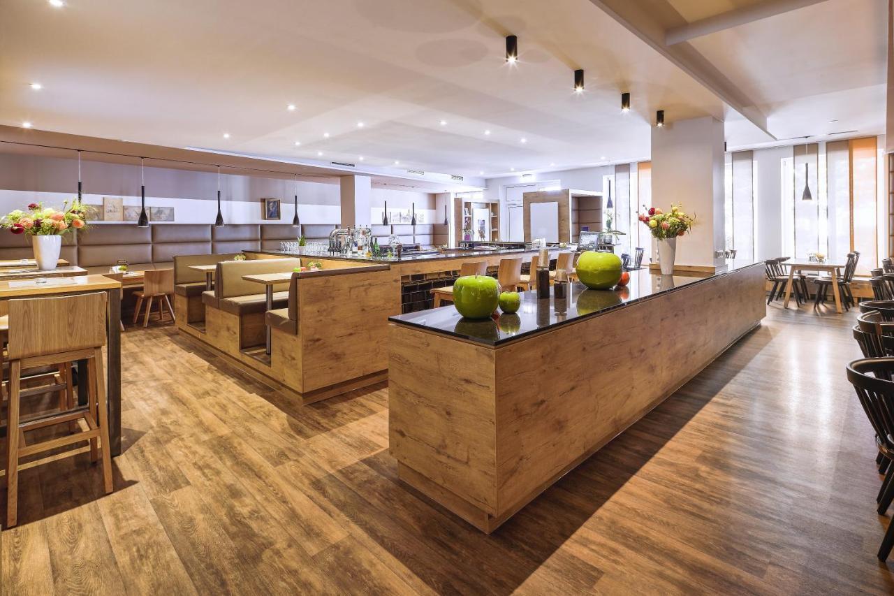 Hotel Goll Pforzheim-Niefern Номер фото