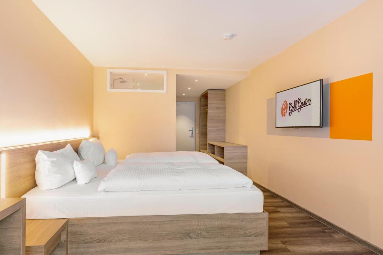 Hotel Goll Pforzheim-Niefern Экстерьер фото
